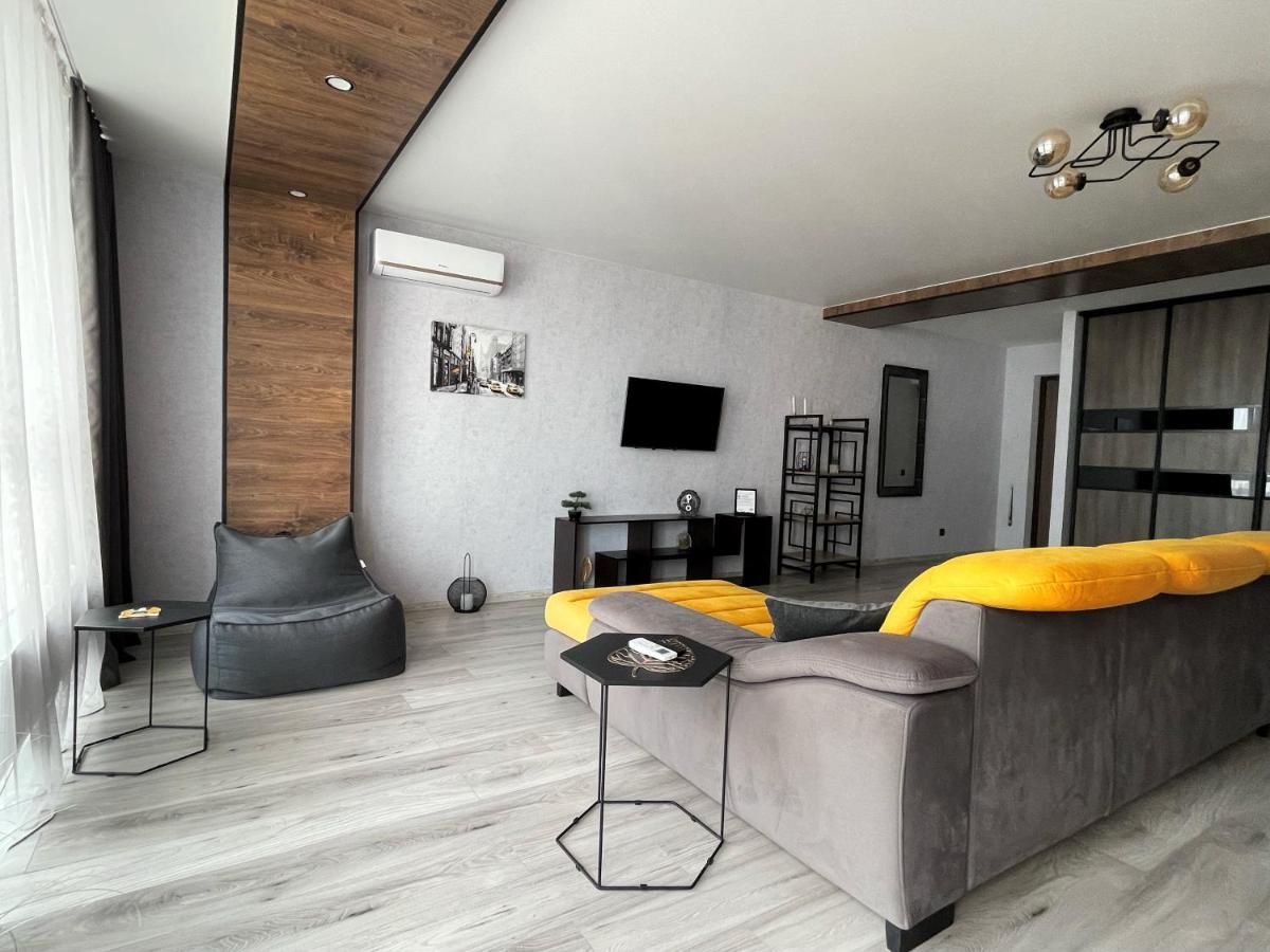 Room1402 Odessa Esterno foto